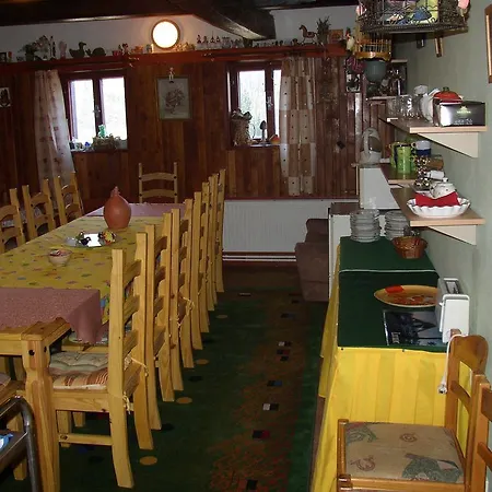 Gasthof Leona *
